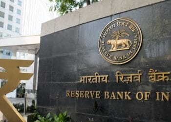 RBI brings forward FCNR deposit deadline after banks attract $52.3 billion