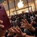 Indians wait 12 hours to buy phone that can arrive in 12 minutes
