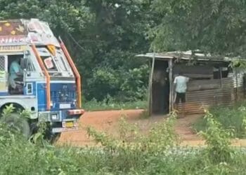 KSU alleges Meghalaya Police collecting ₹200–₹500 from trucks at Mawkhanu, Thangshalai